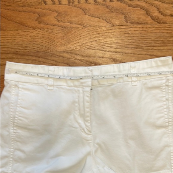 J. Crew White Bermuda Shorts for Effortless Style - Picture 4 of 5